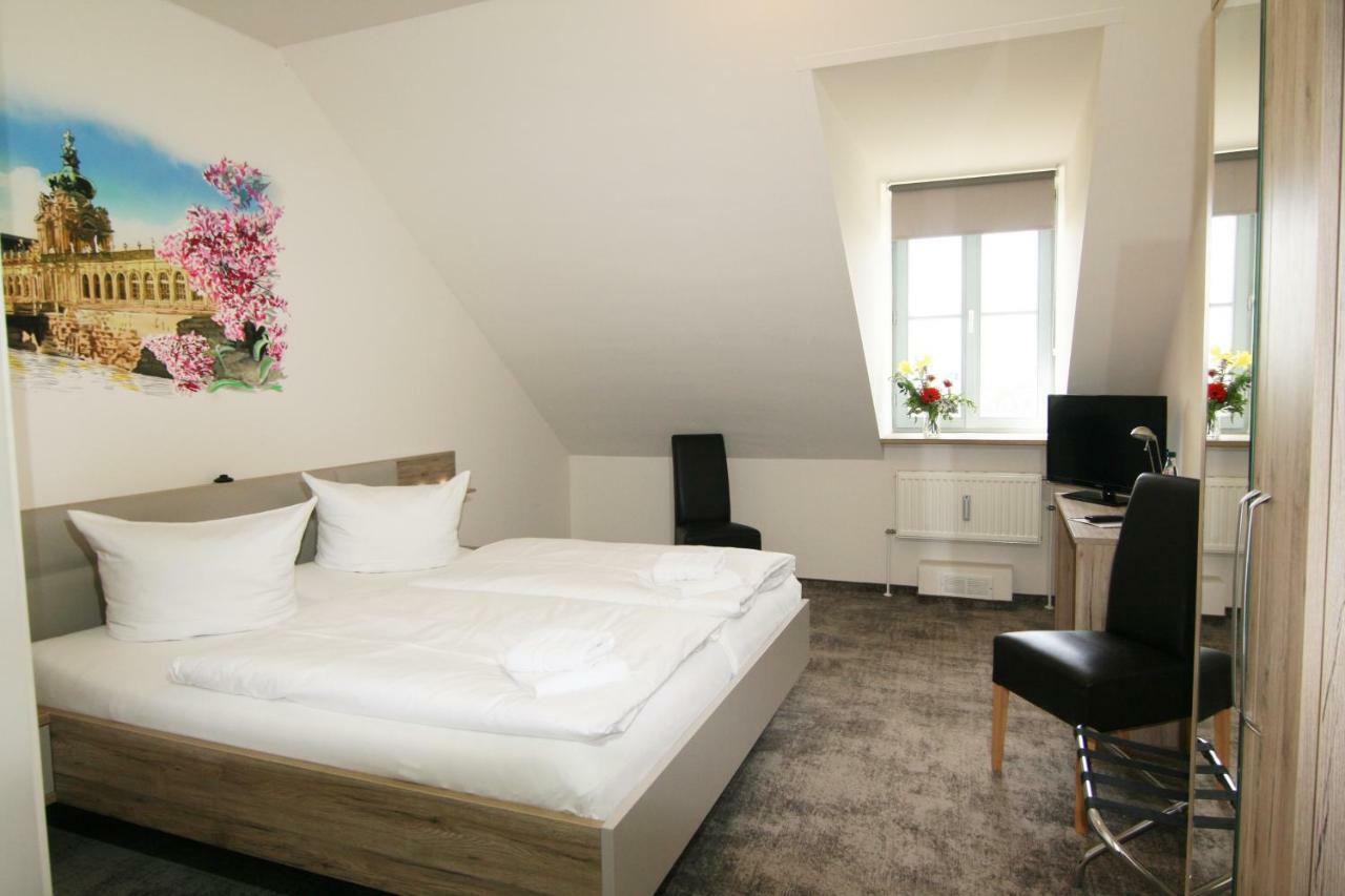 Hotel Am Waldschloesschen - Brauhaus Дрезден Екстериор снимка